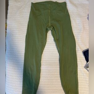 Lululemon Capri Leggings